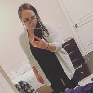 Meet your Posher, Leslie